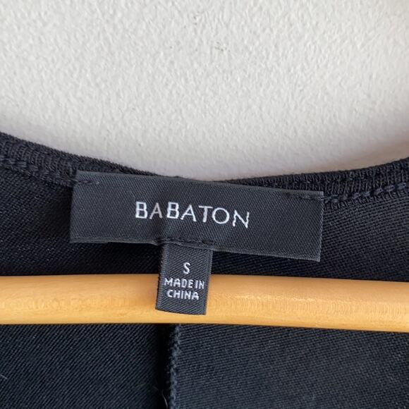 Babaton Aritzia Vneck Tshirt S - Picture 2 of 8
